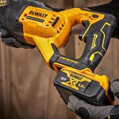 Пила шабельна акумуляторна DeWALT DCS382N 1514801 фото