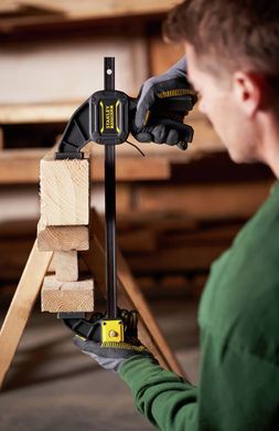 Струбцина FatMax L триггерная з максимальним зусиллям стиснення 135 кг STANLEY FMHT0-83235 1516093 фото