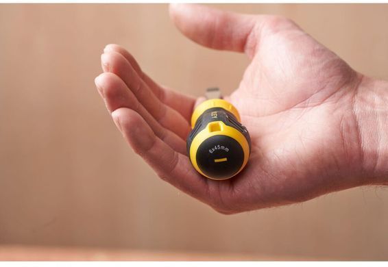 Викрутка Cushion Grip довжиною 45 мм з жалом, що розширюється під шліц SL 6.5 STANLEY STHT16147-0 1515896 фото