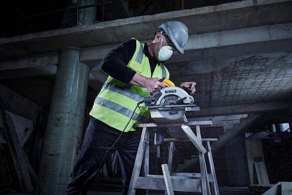 Пила дисковая сетевая DeWALT DWE5615 1514765 фото