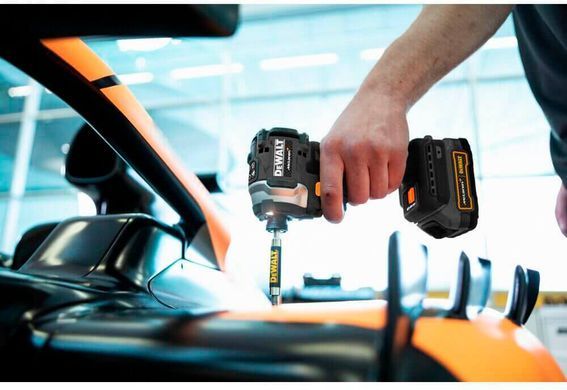 Шурупокрут ударний McLaren F1 TEAM LIMITED EDITION DeWALT DCF85ME2GT 1514868 фото