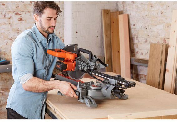 Пила торцювальна мережева BLACK+DECKER BES700 1514821 фото