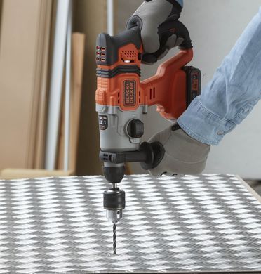 Аккумуляторный перфоратор BLACK+DECKER BCD900D1S 1514678 фото