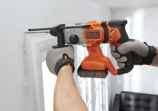 Аккумуляторный перфоратор BLACK+DECKER BCD900D1S 1514678 фото