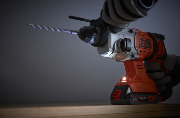 Аккумуляторный перфоратор BLACK+DECKER BCD900D1S 1514678 фото