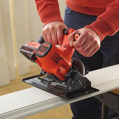 Пила дисковая аккумуляторная BLACK+DECKER BDCCS18N 1514731 фото