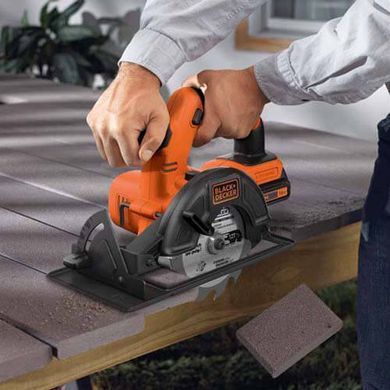 Пила дисковая аккумуляторная BLACK+DECKER BDCCS18N 1514731 фото