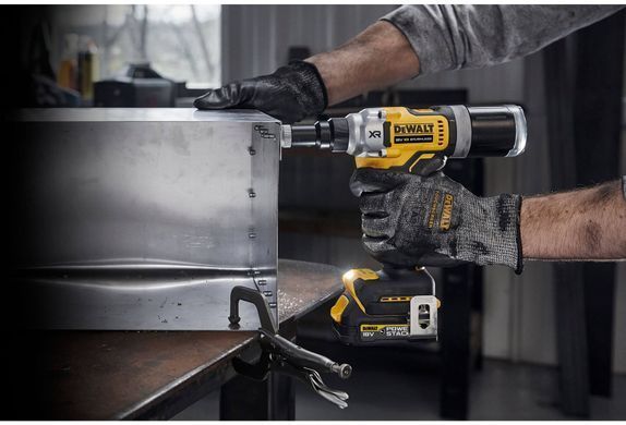 Заклепочник аккумуляторный бесщеточный DeWALT DCF414NT 1517971 фото