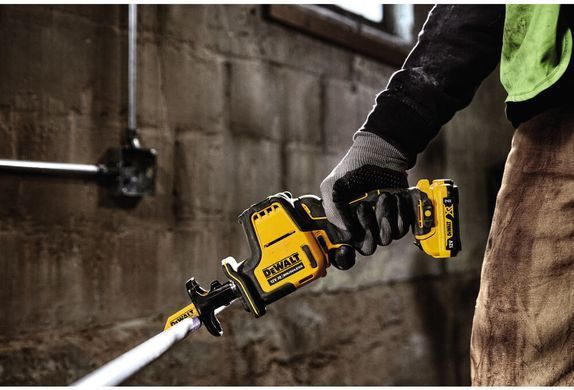 Пила сабельная аккумуляторная бесщеточная DeWALT DCS312D2 1514794 фото
