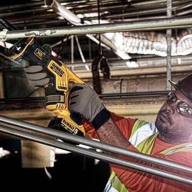 Пила шабельна акумуляторна безщіткова DeWALT DCS367N 1514796 фото