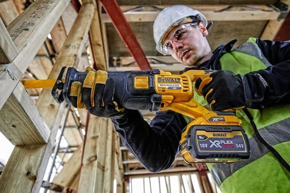 Пила шабельна акумуляторна DeWALT DCS389NT 1514806 фото