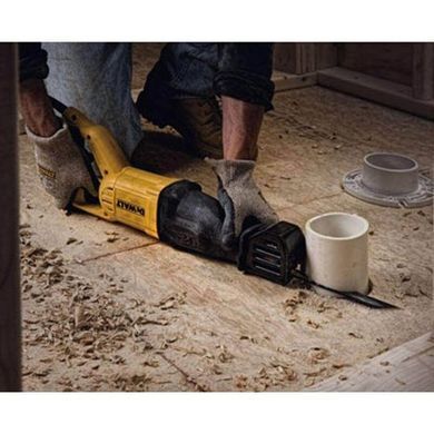 Пила шабельна мережева DeWALT DWE305PK 1514808 фото