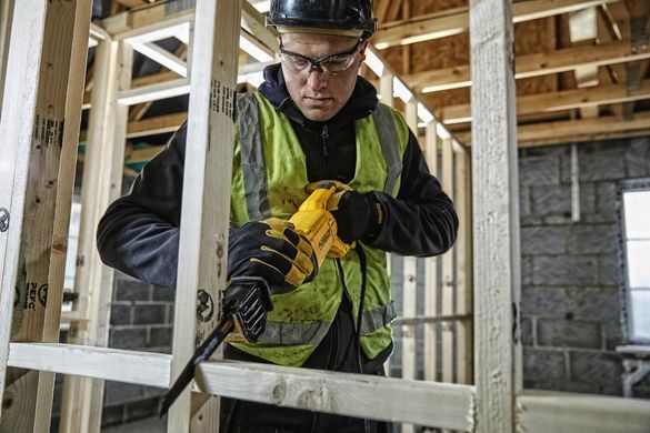 Пила шабельна мережева DeWALT DWE305PK 1514808 фото
